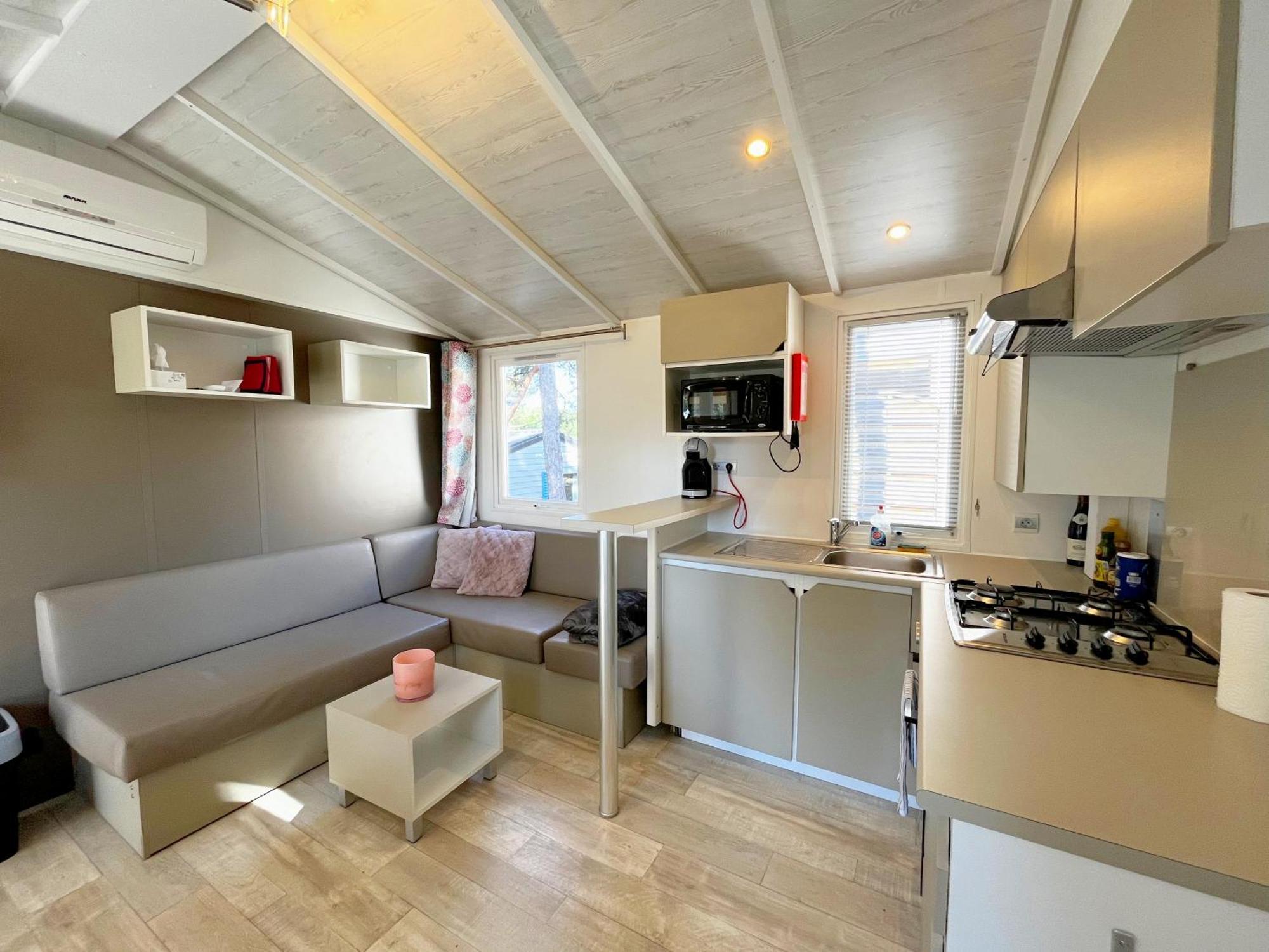 Mobil-Home Dans Camping 4* แซงต์-โลรองต์-ดู-แวร์ดอง ภายนอก รูปภาพ